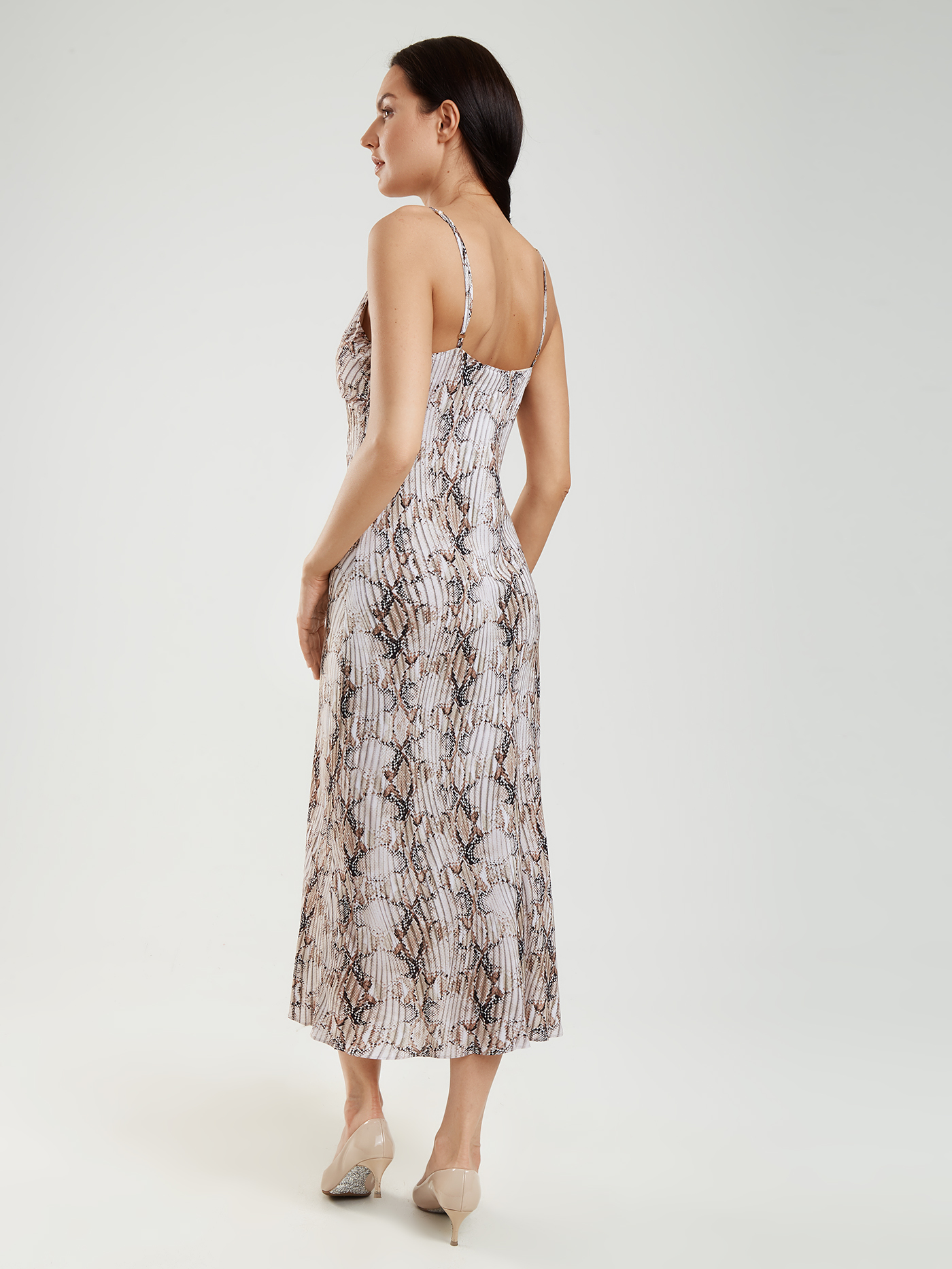 Платье длинное