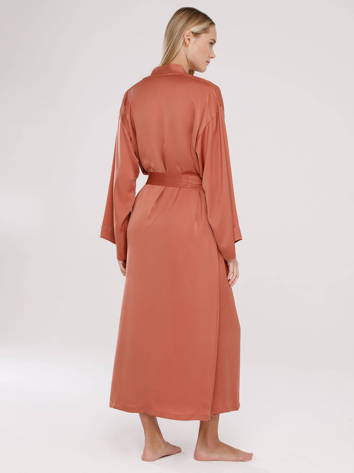 Халат длинный