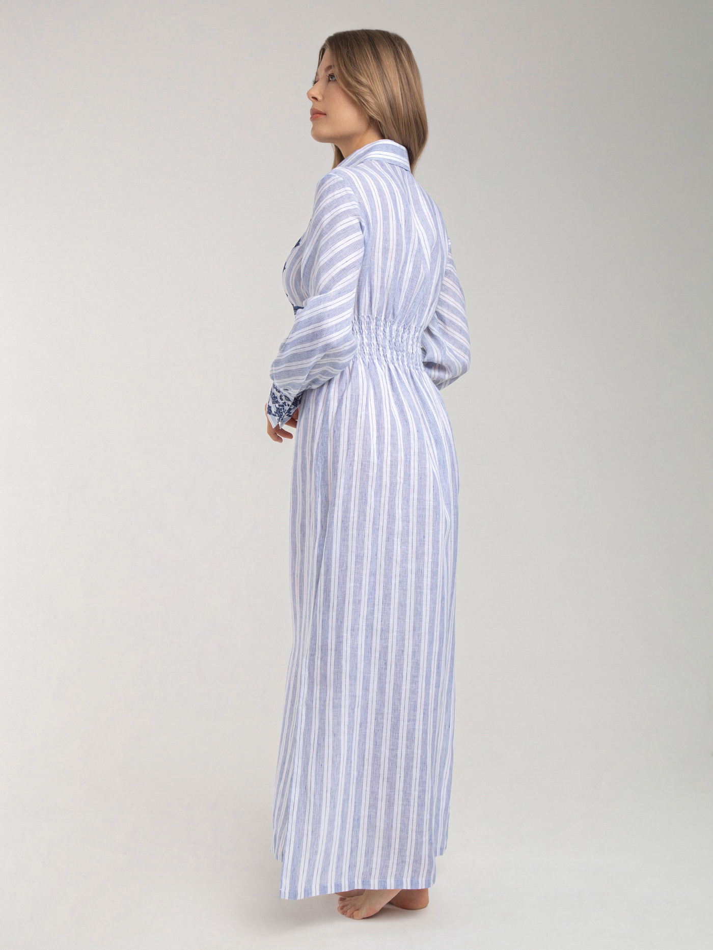 Платье длинное