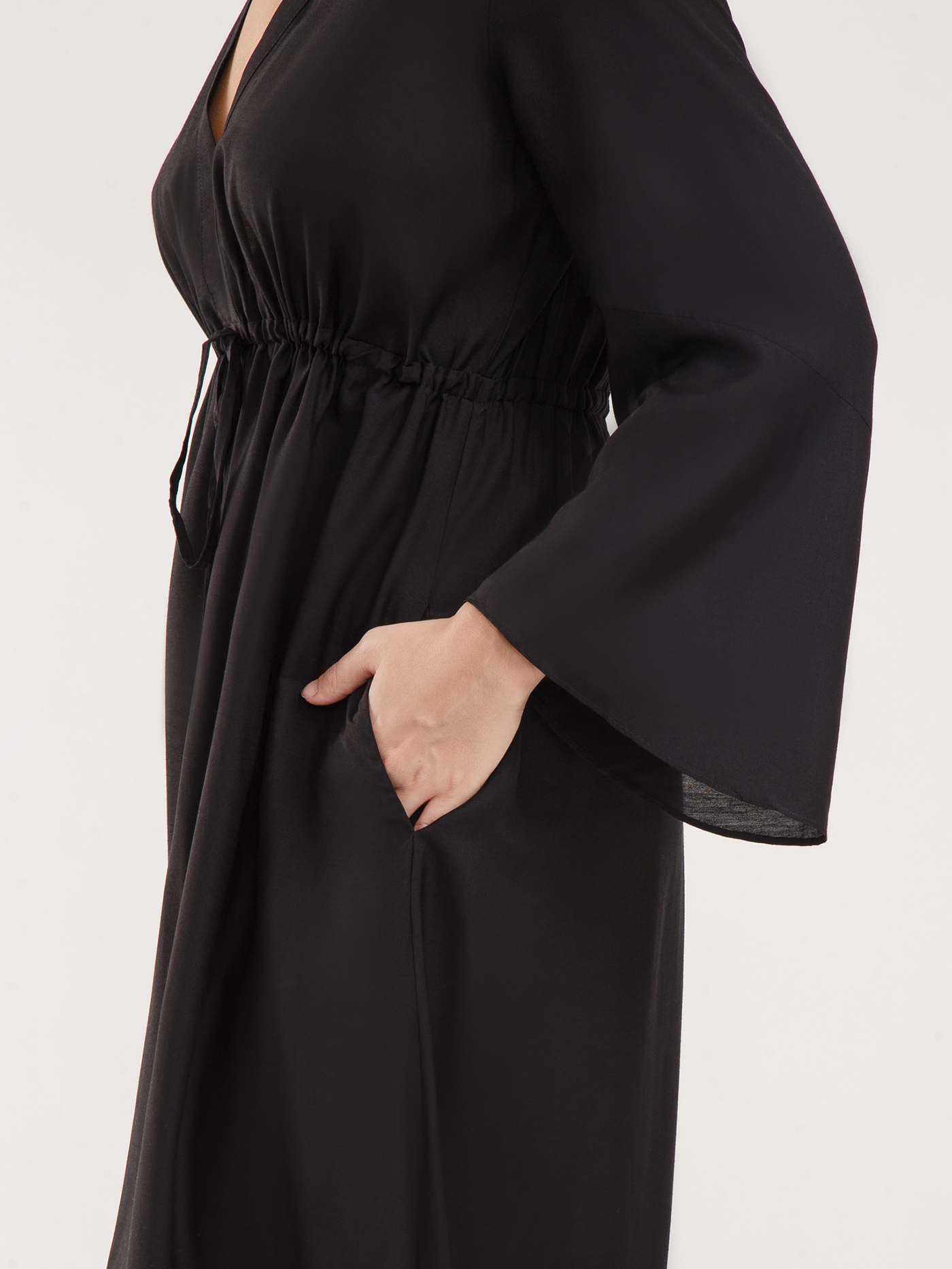 Платье длинное