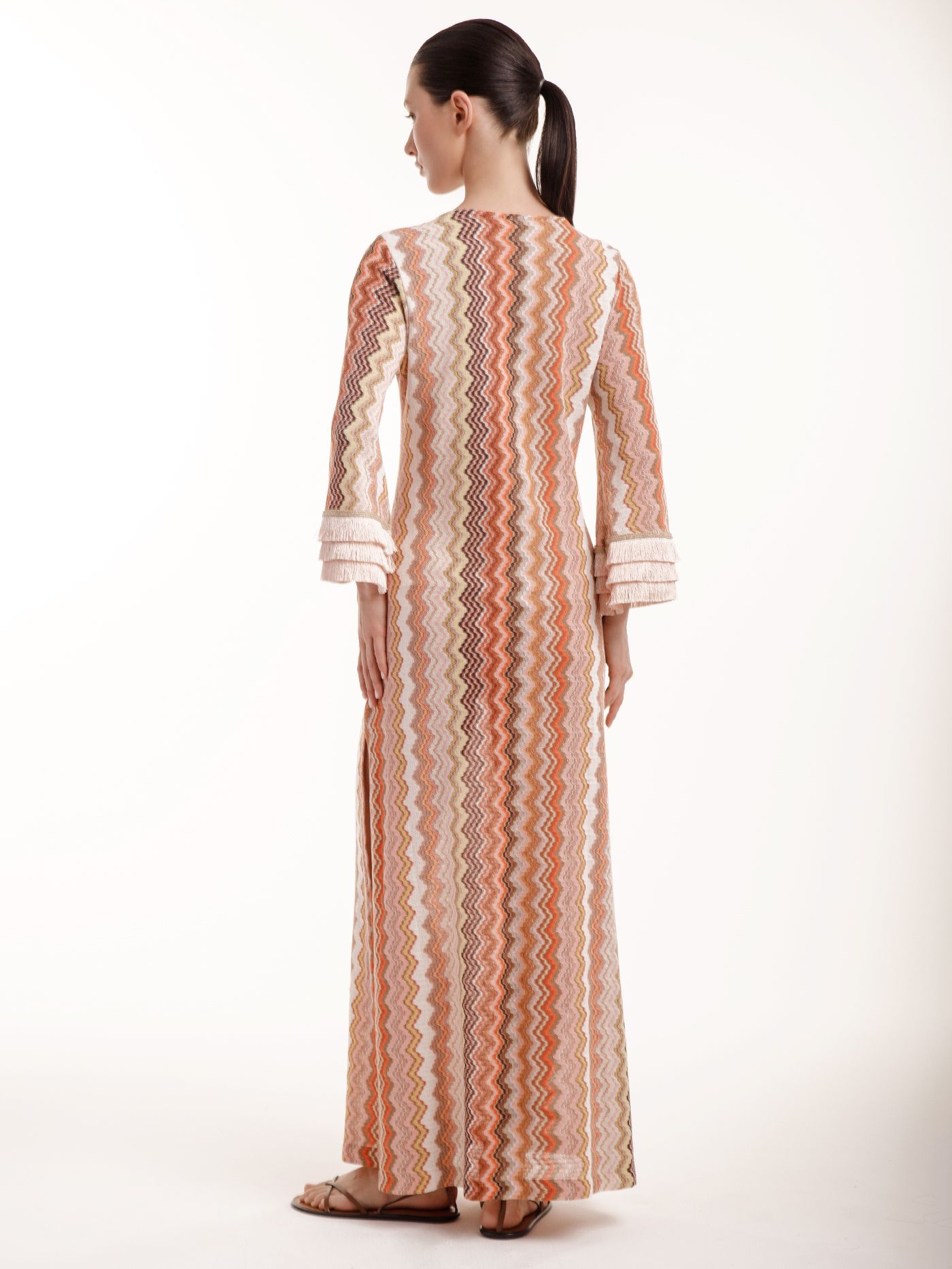 Платье длинное