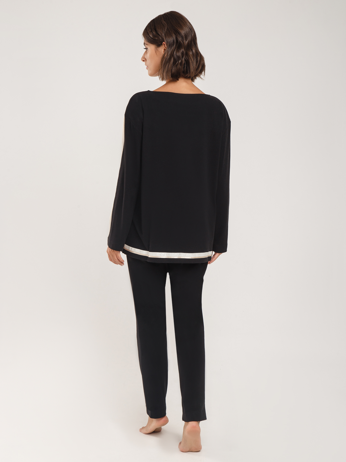 Костюм футболка / брюки