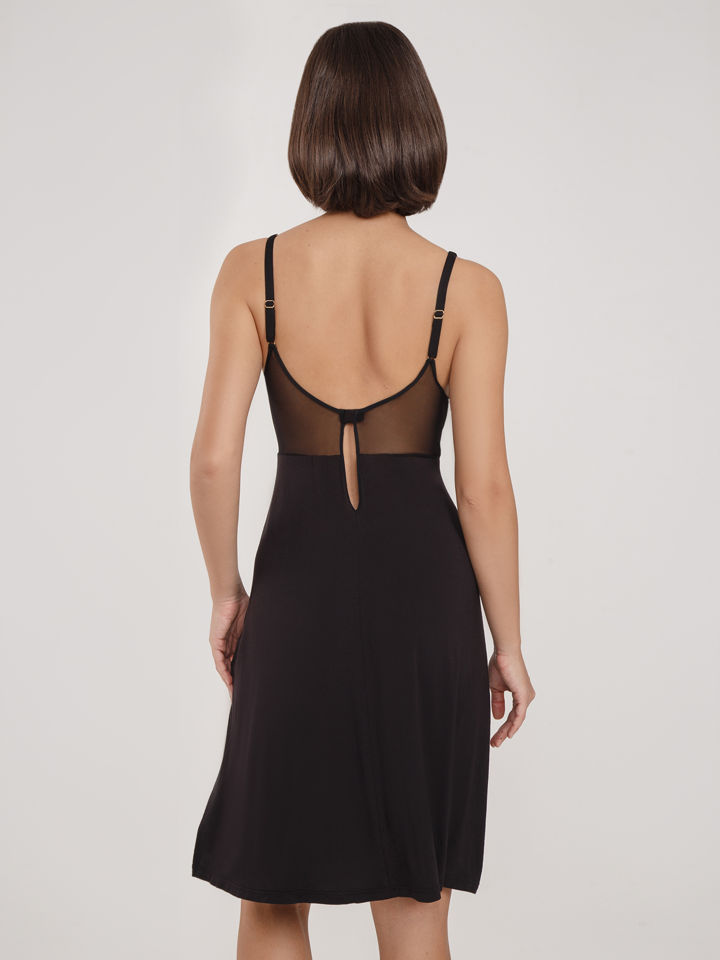 Сорочка на бретелях